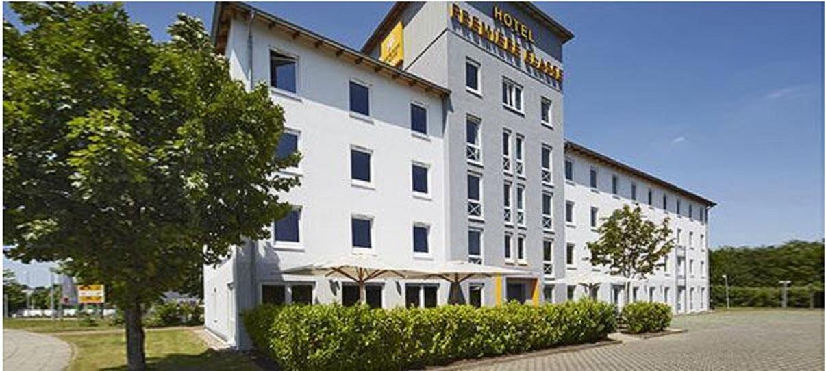 B&B Hotel Munchen-Putzbrunn Eksteriør bilde