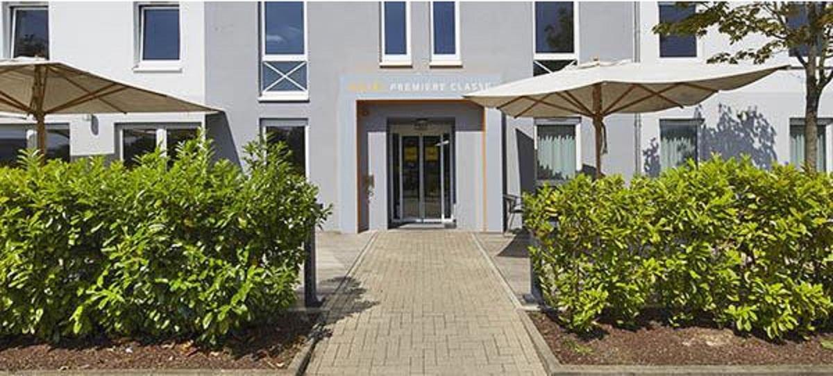 B&B Hotel Muenchen-Putzbrunn Eksteriør bilde