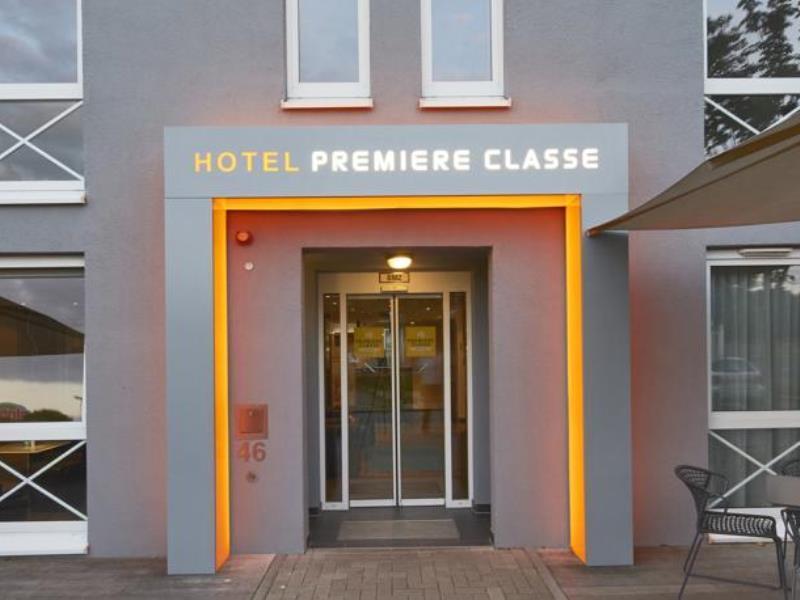 B&B Hotel Muenchen-Putzbrunn Eksteriør bilde